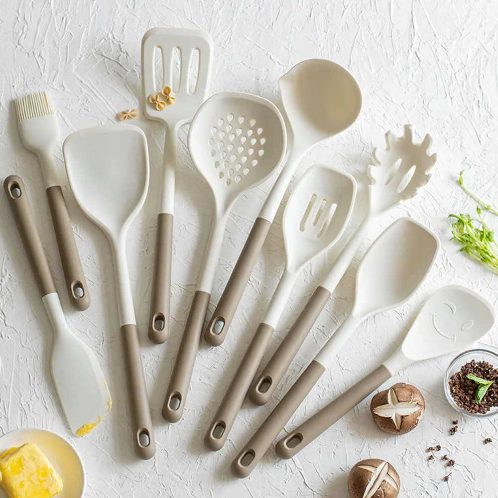 Conjunto de 10 Peças de Utensílios de Cozinha em Silicone NobleHous